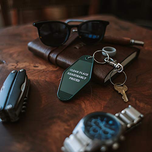 Chillkat Vintage Hotel Motel Keychain (Dark Green Great Northern Hotel) - Image 2