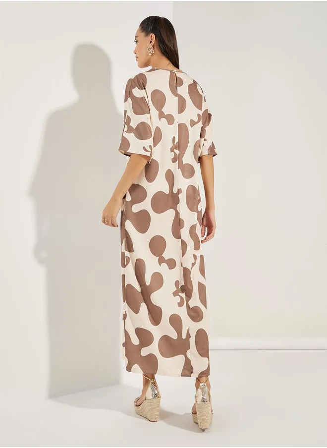 Styli All Over Print Round Neck Jalabiya