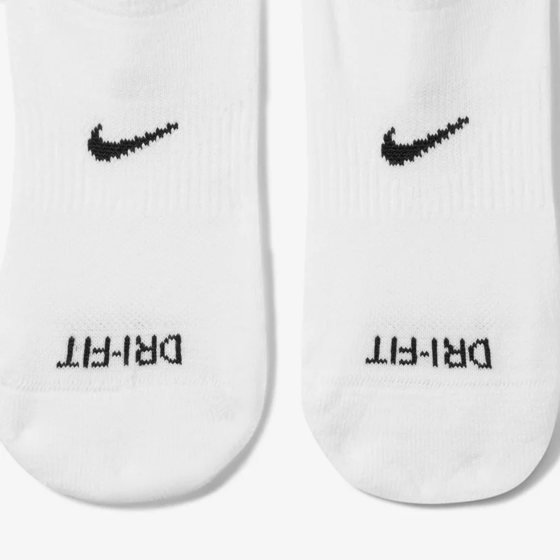 Nike White Women's Everyday Plus Cushioned Socks (3 Pack) for Women | Best Price UAE