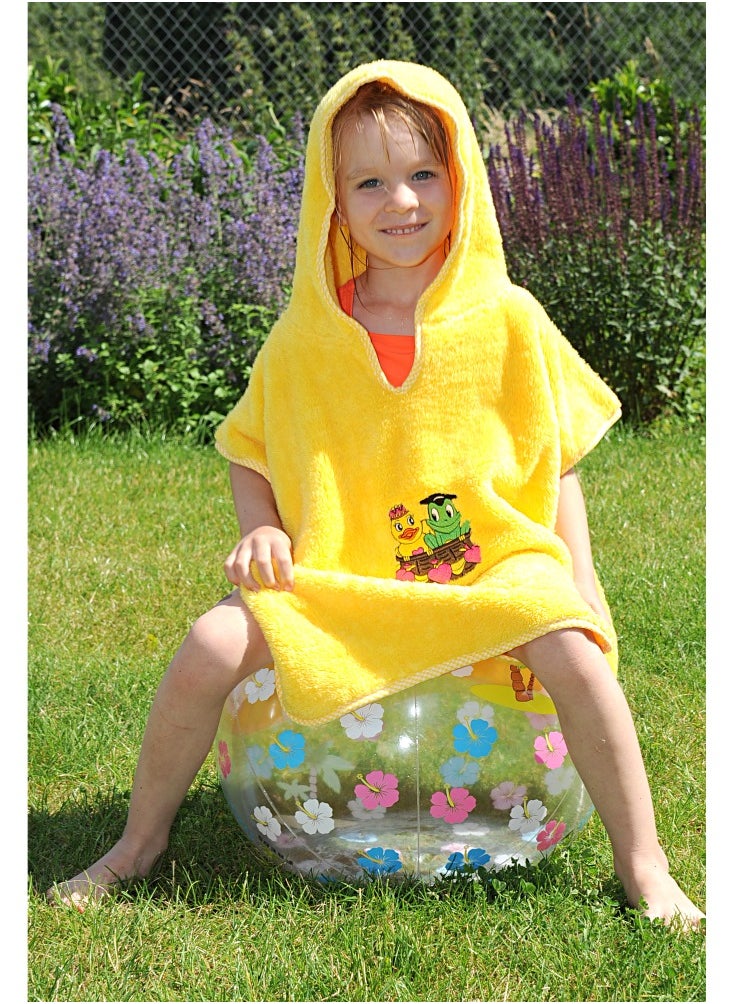 FREDS SWIM ACADEMY Freds Swim Academy Poncho Soft Welsoft Polyester with Fred & Gina Motif Approximately 60 x 55 cm Yellow  - Image 2