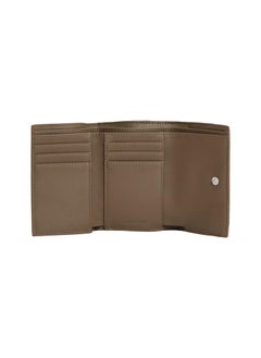 CALVIN KLEIN SMALL TRIFOLD WALLET  - Image 4