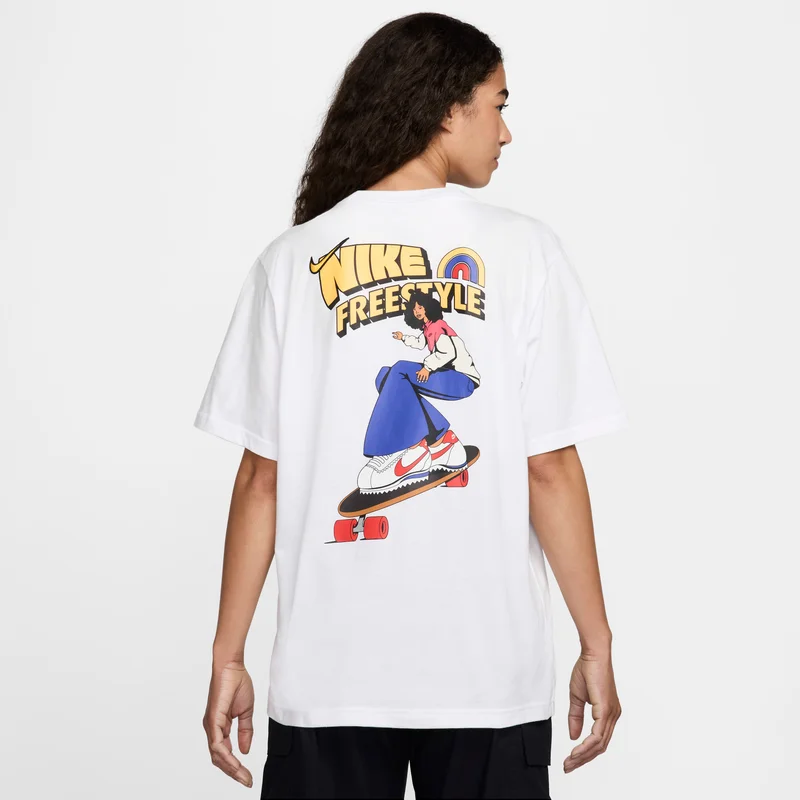 Nike Women's Sportswear T-Shirt