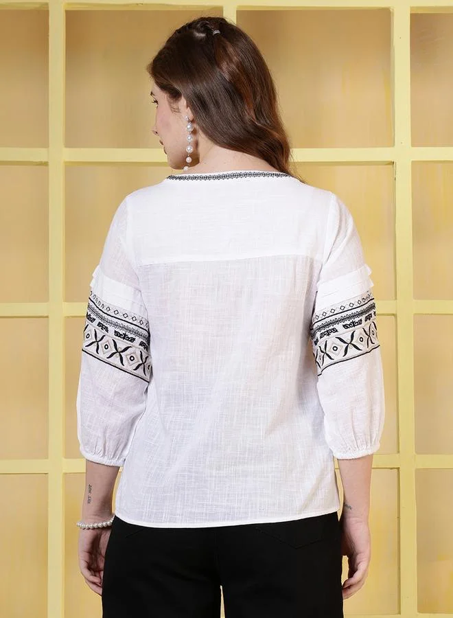 Rue Collection Women White Embroidered Cotton Top