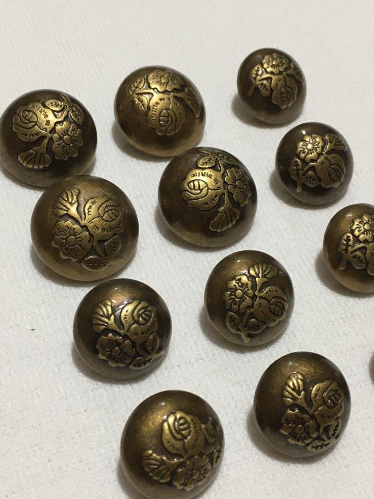 Karan Tuhafiye Karan Haberdashery Blazer Jacket Button Rose Pattern Oxide Metallized (Plastic) Set - Image 1