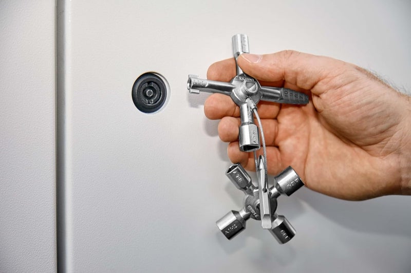 KNIPEX TwinKey® Cabinet Control Key 00 11 01 - Image 2