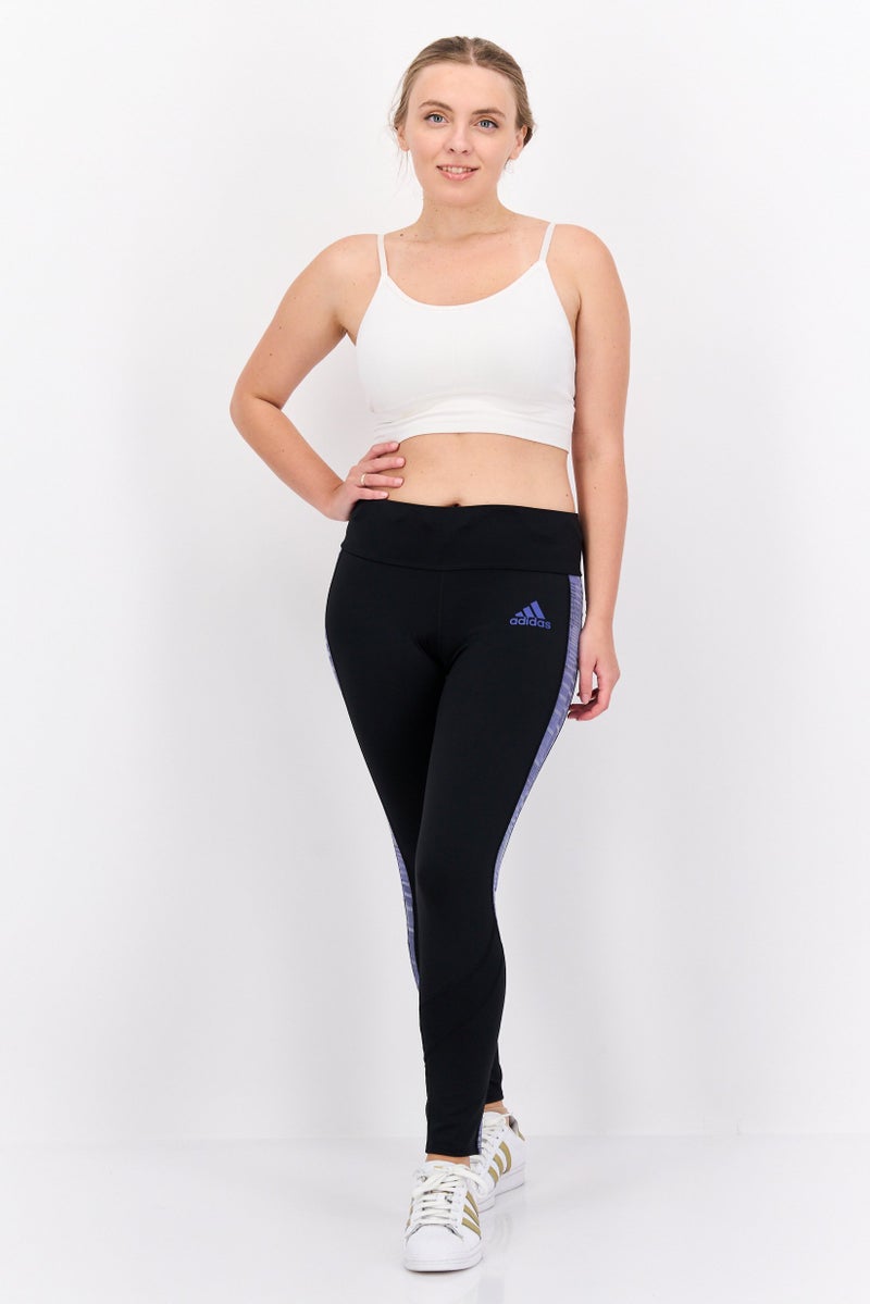 Adidas ملابس رياضية نسائية تناسب شعار العلامة التجارية للجري، مجموعة سوداء - Image 4