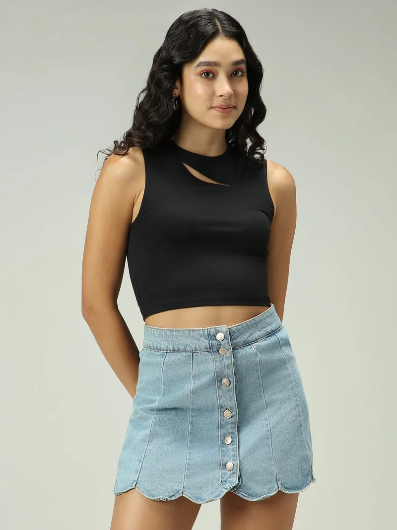 Outzidr  Black Solid Top With A Slit for Women | Best Price UAE