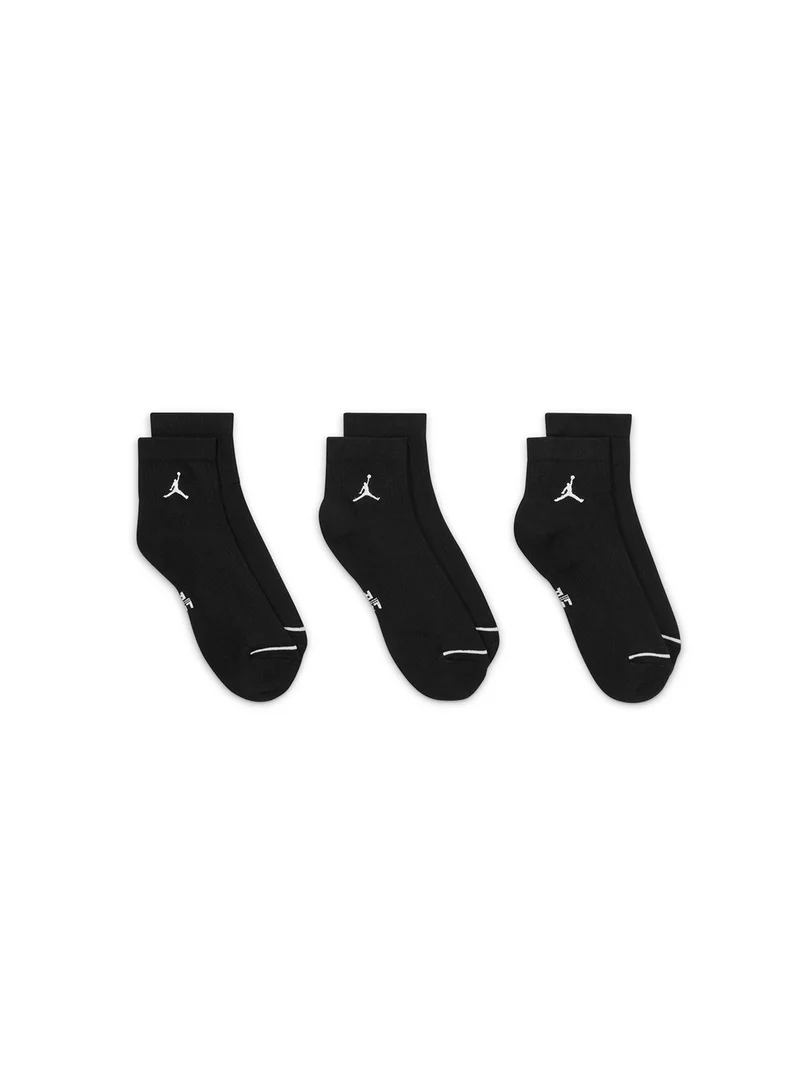 جوردن 3 pack Jordan Everyday Cushioned Ankle Socks