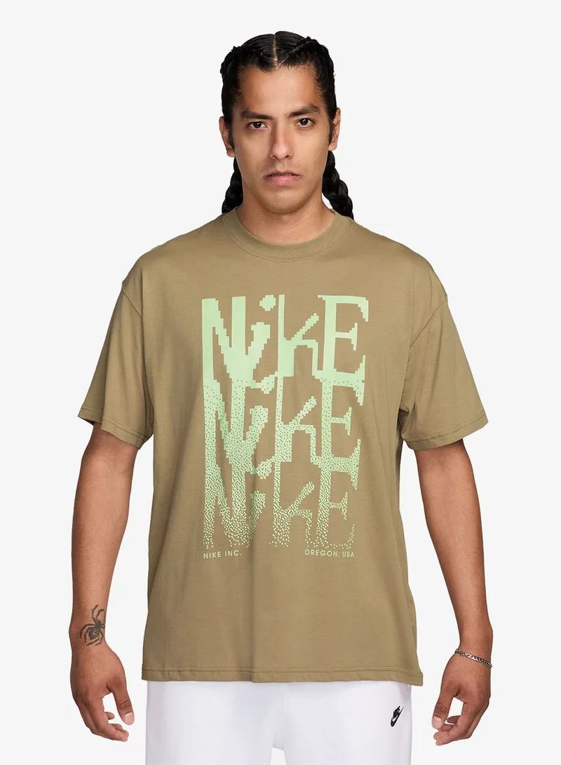 Nike PARACHUTE BEIGE Nsw Loose Fit T-Shirt for Men | Best Price UAE