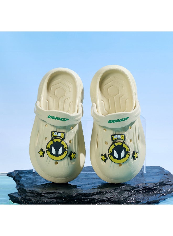 Bumblebee Crocs Summer Kids Breathable Shoes, Hollow-out Boys Beach Shoes, Fashionable Girls Versatile Home Slippers, Children's Sandals - Image 5