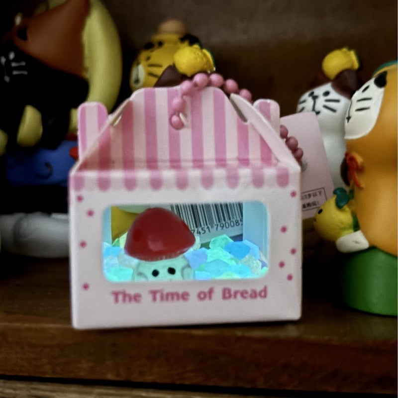 Jimaishe 3D Bread House Keychain Pendant - Image 5
