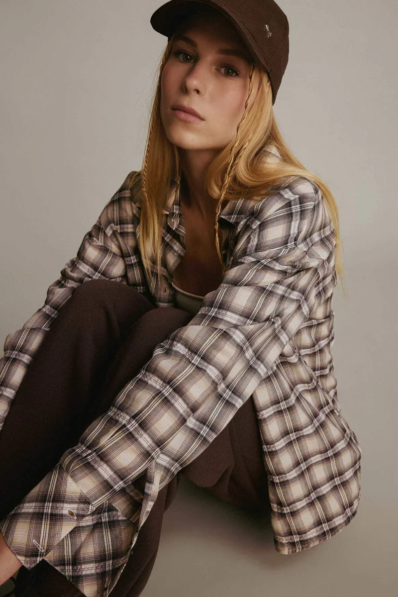 ديفاكتو Oversize Shirt Collar Long Sleeve Shirt