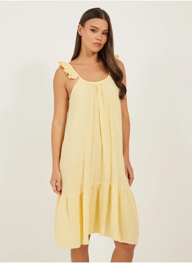 ستايلي Ruffled Hem Strappy Scoop Neck Slip Dress