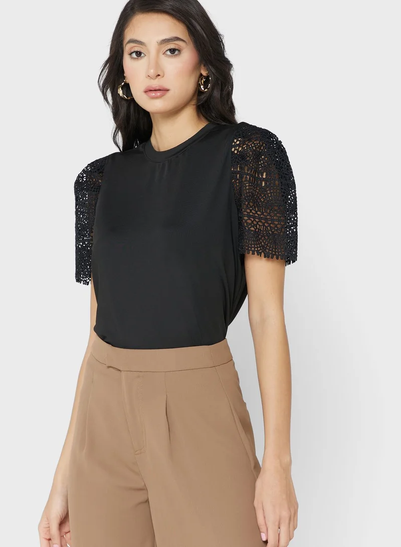 ELLA Lace Sleeve Detail Tee