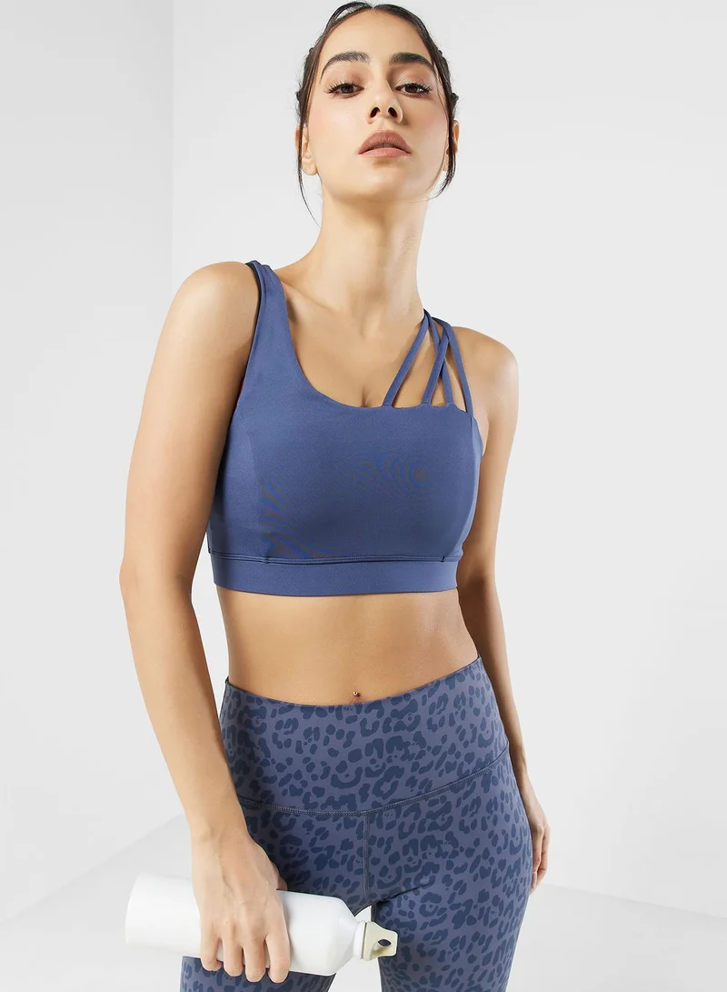 FRWD Strappy Detail Sports Bra