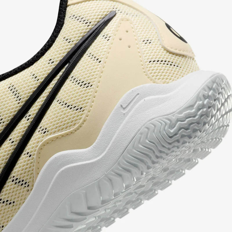 Nike Ivory Tiempo Legend 10 Academy Indoor Court Football Shoes for Men | Best Price UAE