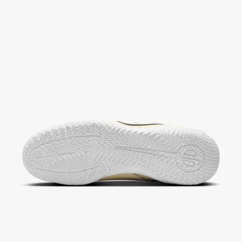 Nike Ivory Tiempo Legend 10 Academy Indoor Court Football Shoes for Men | Best Price UAE