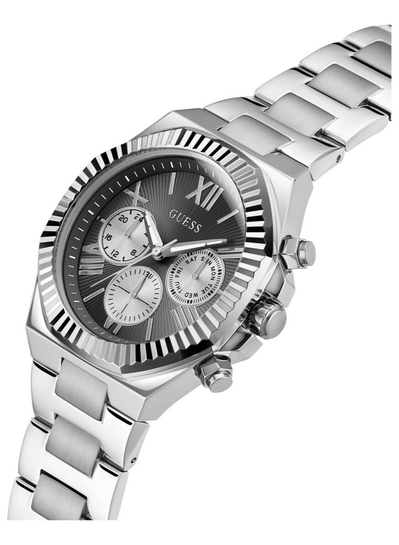 GUESS ساعة كوارتز للرجال بقرص أسود وهيكل فضي - GW0703G1 - Image 2