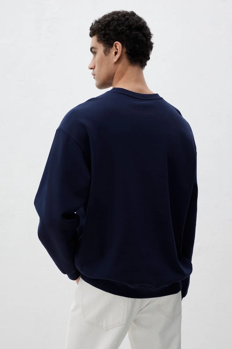 H&M  Relaxed Fit Sweatshirt for Men | Best Price UAE
