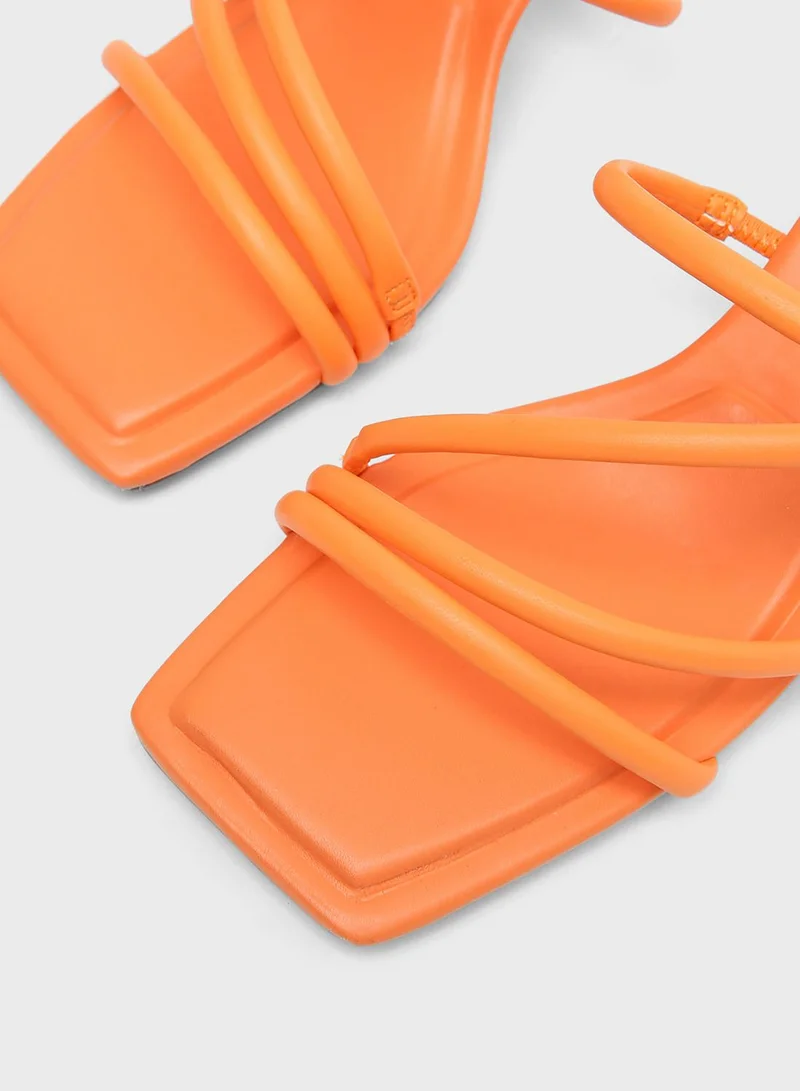 الدو Strappy Heel Sandals