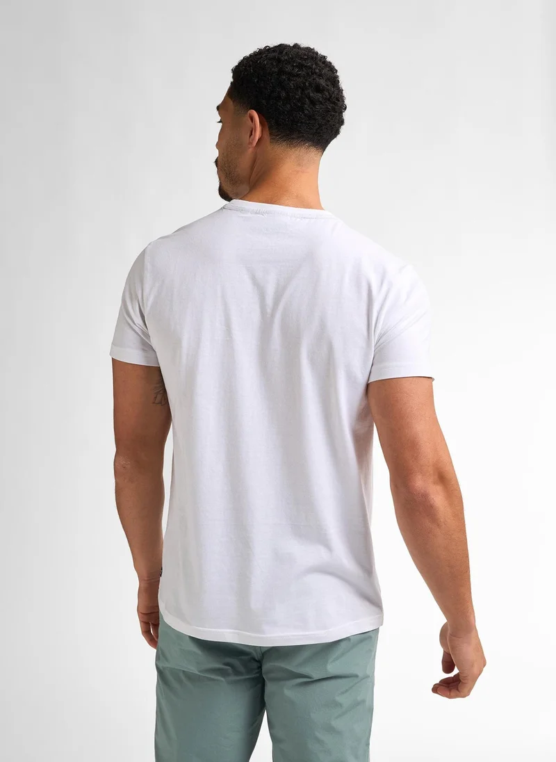 بترول اندستريز تيشيرت رجالي كلاسيك بطبعة