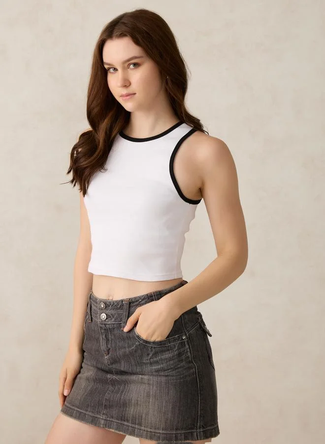 Outzidr  White Contrast Trim Ribbed Tank for Women | Best Price UAE