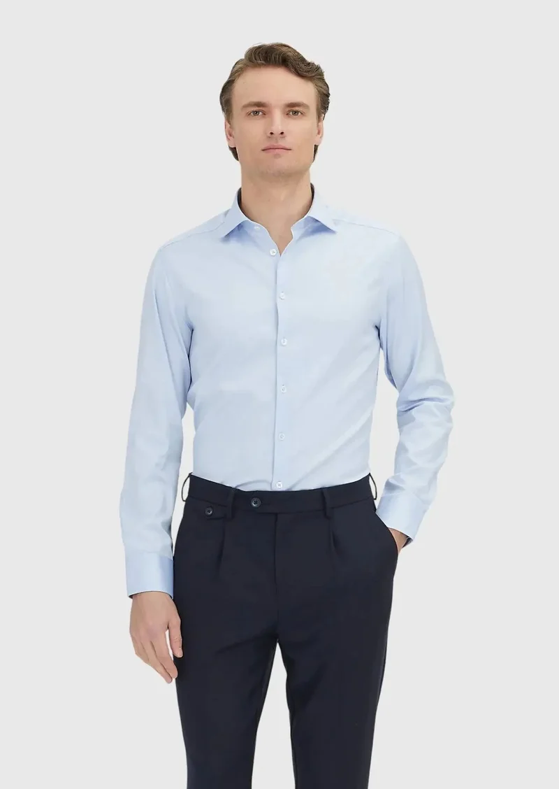 رامسي قميص أزرق سادة بقصة ضيقة، منسوج بنسيج كلاسيكي، مصنوع من القطن الخالص 100%، لا يحتاج إلى كي.