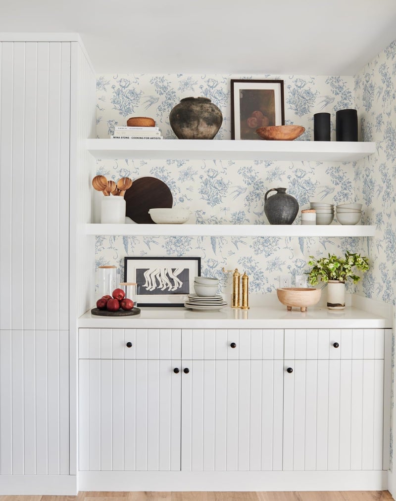 Froluya Blue and Cream White Floral Peel and Stick Wallpaper Vintage Birds Wallpaper 16.9"x118.1" Floral Removable Contact Paper Blue Flowers Self Adhesive Wall Paper for Bathroom Bedroom Decorative - Image 4