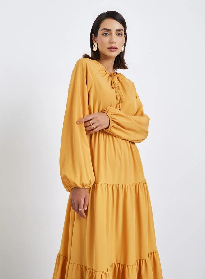 ستايلي فستان ماكسي احتفالي بأكمام منتفخة وفتحة جانبية