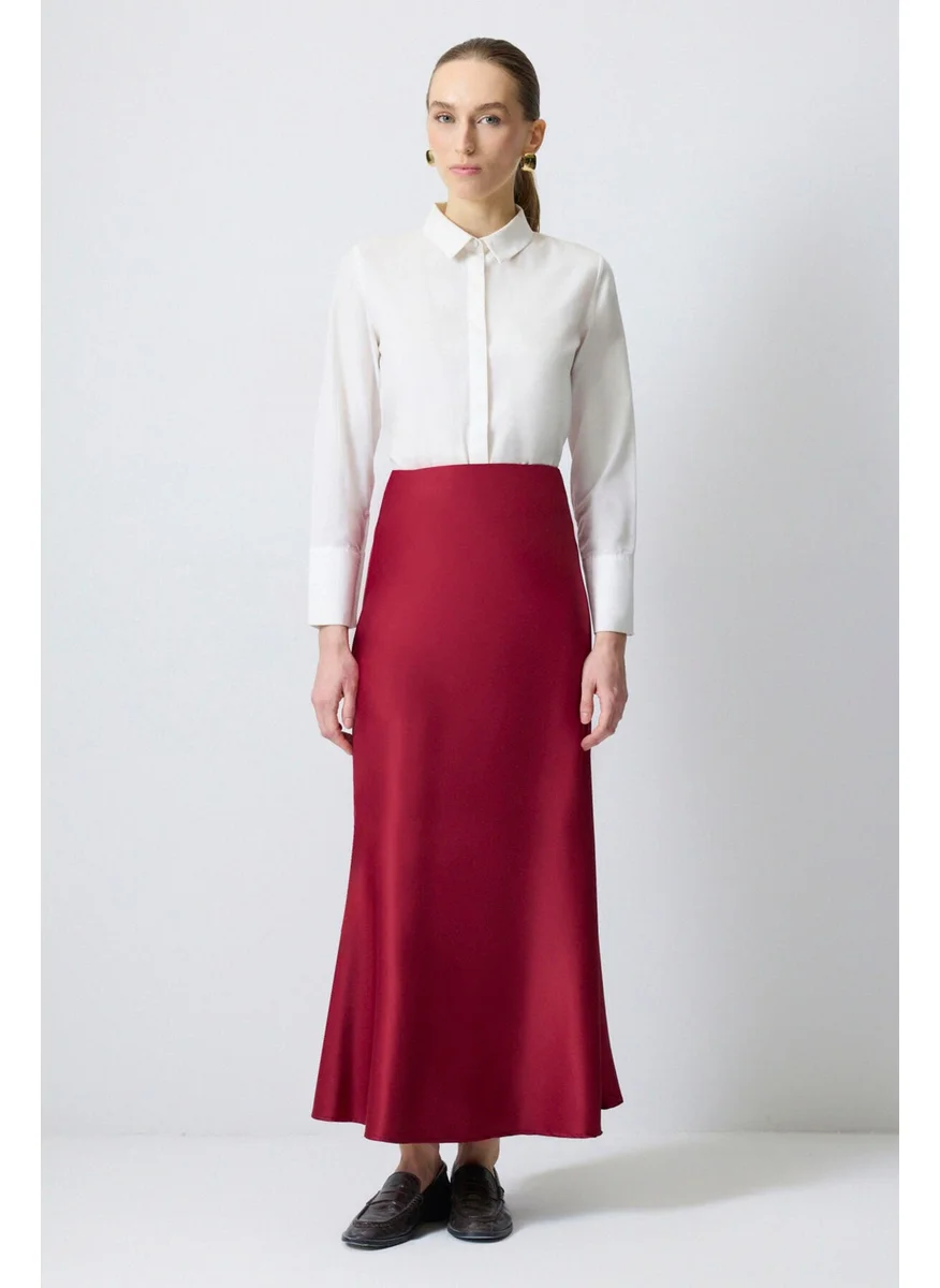 تاتشي Prive Basic Satin Skirt