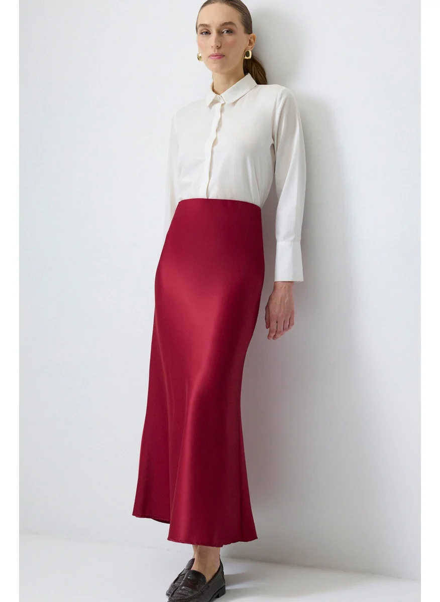 تاتشي Prive Basic Satin Skirt