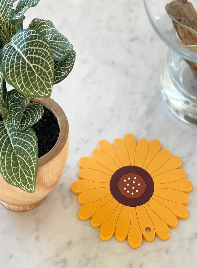 FS COOL Sunflower Table and Counter Mats, Multi-Purpose Soft Rubber Pads for Hot Pots and Dishes, Non-Slip Silicone Coasters for Cups, Drinks, Pots and Pans(Big, Pack of 4, Brown) - Image 4