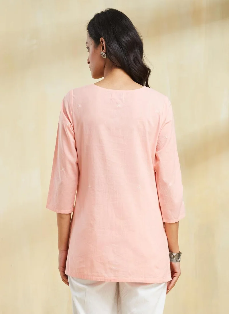 فاب انديا Pink Cotton Chikankari Slim Fit Short Kurta