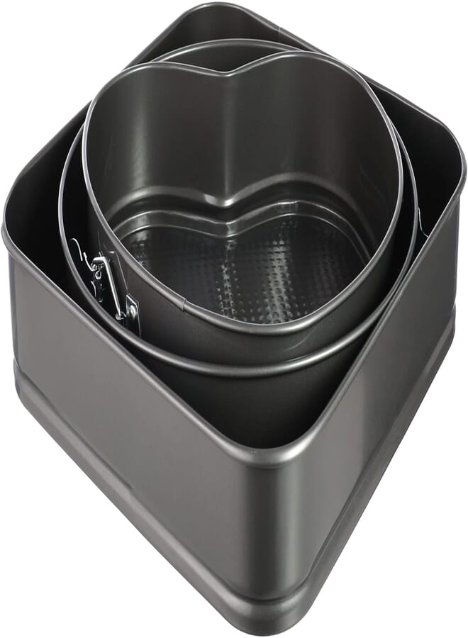 Generic Cake mold set of 3