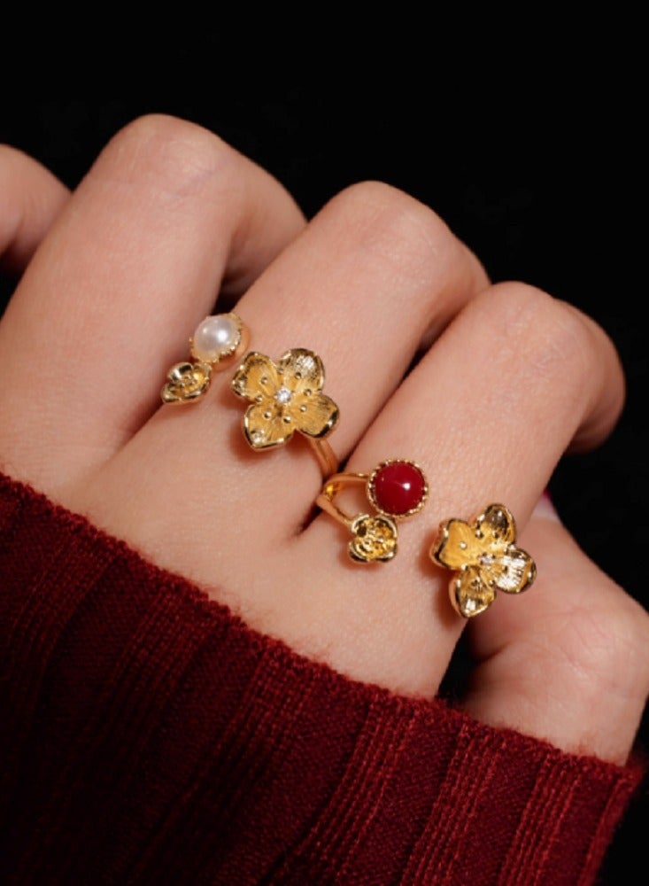 Vintage Haute Couture Pearl and Gold Flower Split Ring Red - Image 3