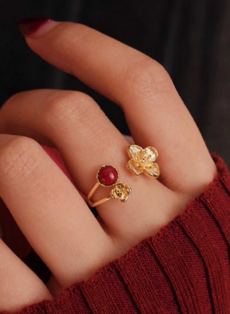 Vintage Haute Couture Pearl and Gold Flower Split Ring Red - Image 4