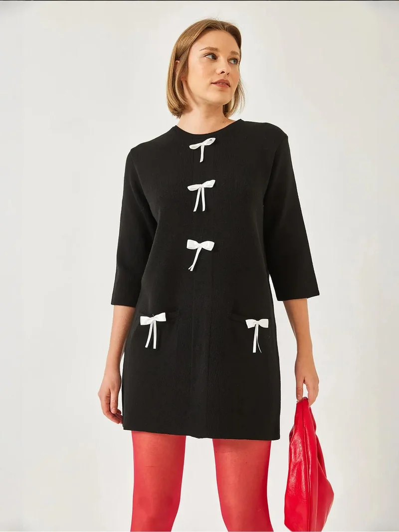 Bianco Lucci LUCCI Textured Knit Dress with Bow