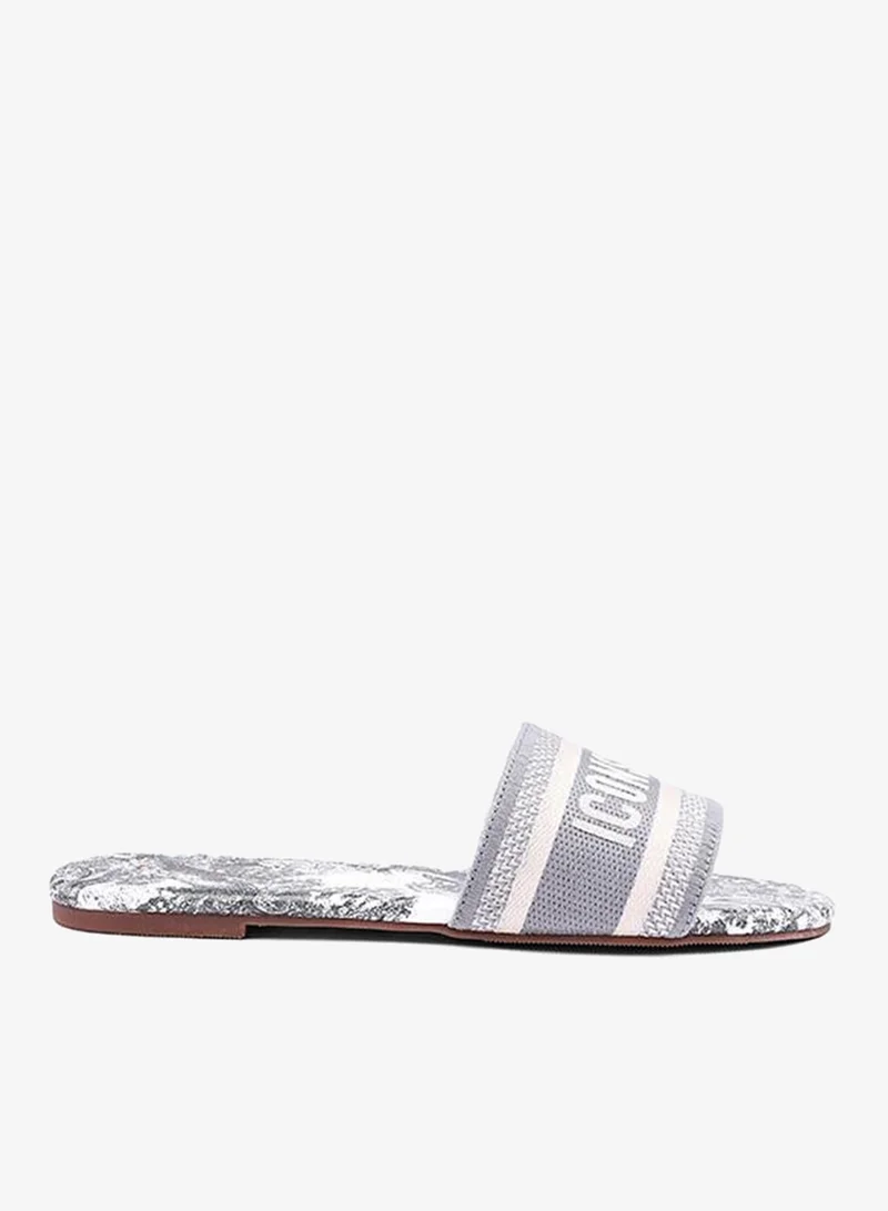 أيقون صنادل سلايد مزينة