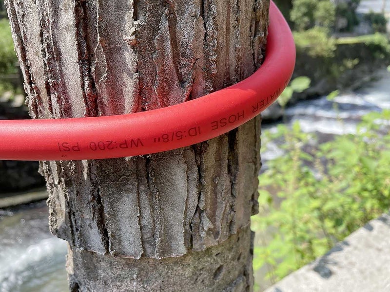 SANFU Hybrid Lead In Garden Hose 5/8 IN(15.5 x 20.8mm). X 10 FT, 200PSI, Heavy Duty, Lightweight, Flexible with Swivel Grip Handle and 3/4" GHT Solid Brass Fittings, RED(10') - Image 5