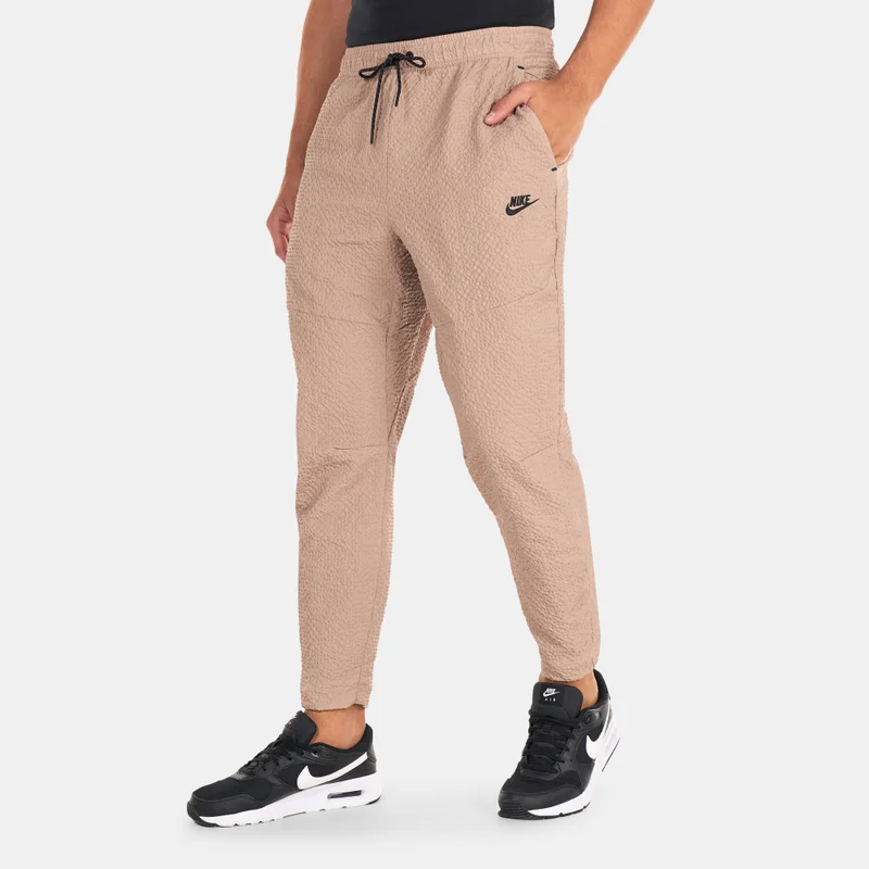 Nike Men's Sportswear Tech Essentials Woven Joggers