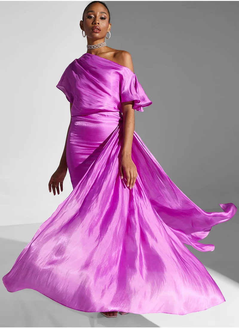 Namshi X Zena Louay Zena Louay Off Shoulder Dress With Trail
