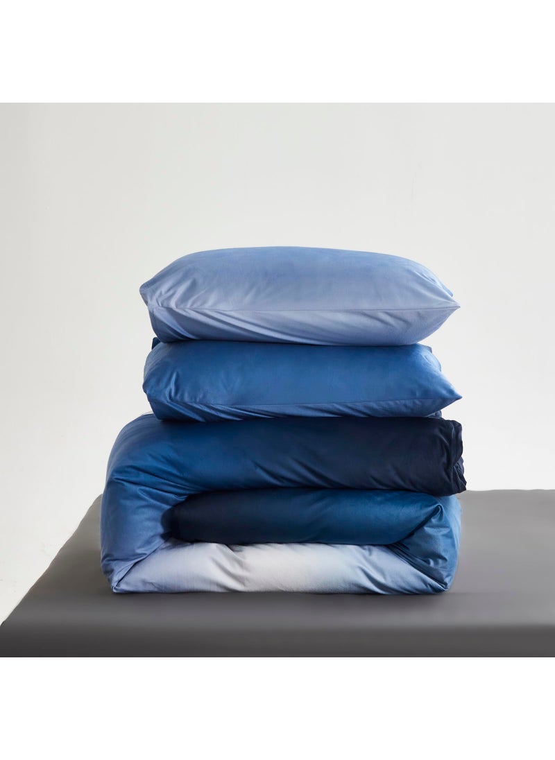 KAREVER KAREVER Blue White Gradient Comforter Set King Blue Velvet Bedding Comforter Modern Plain White and Royal Blue Gradient Soft Quilt Farmhouse Flannel Comforter Warm King Bed Comforter  - Image 5