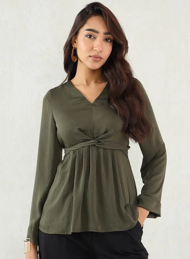 Femmella Femmella V-Neck Front Twist Detail Satin Top