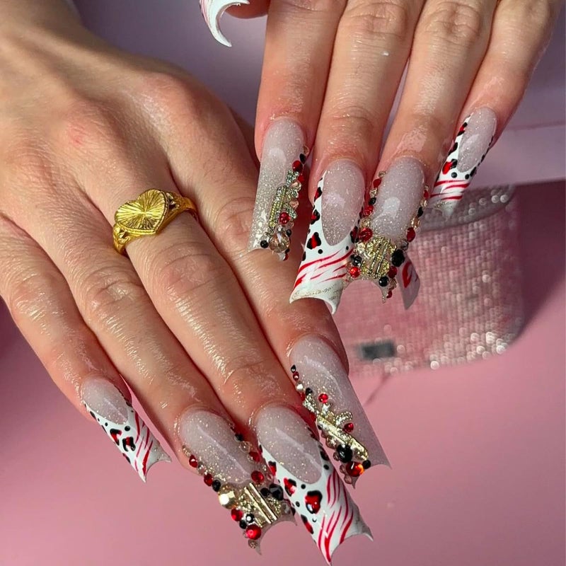 Pizadix 106 Pcs Gold Nail Charms with Dollars Sign, Coins, Cherries, Crowns, Guns and Bows for Nail Art Decoration Jewelry - Image 5