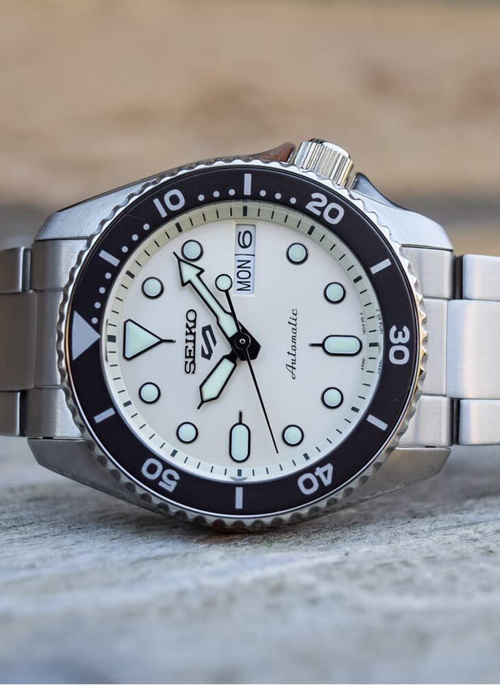 Seiko 5 Sports SKX 38mm Mono Stainless Steel Bracelet SRPK31K1 - Image 4