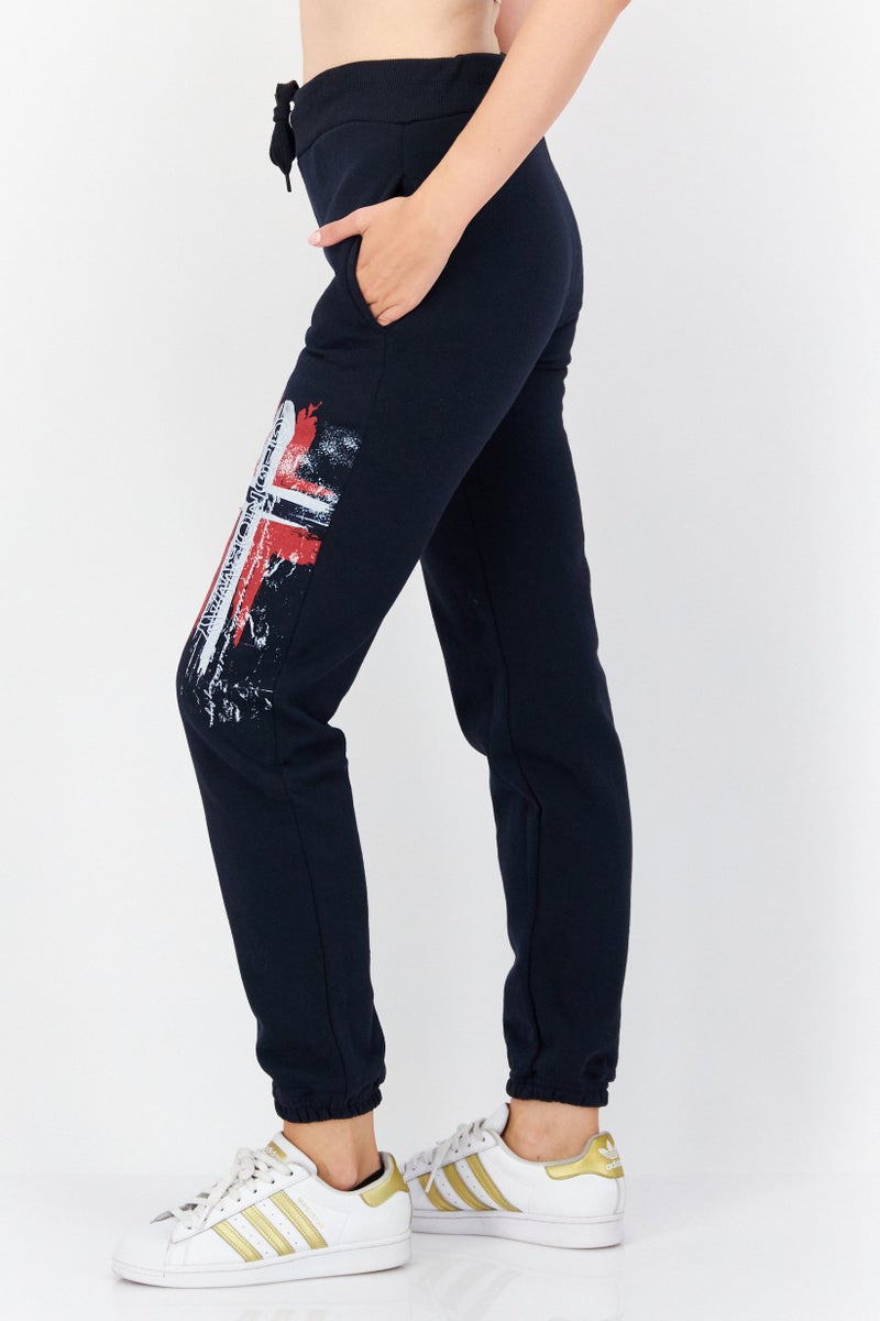 GEOGRAPHICAL NORWAY بنطال جوجر جرافيك عادي للنساء، أزرق داكن - Image 2