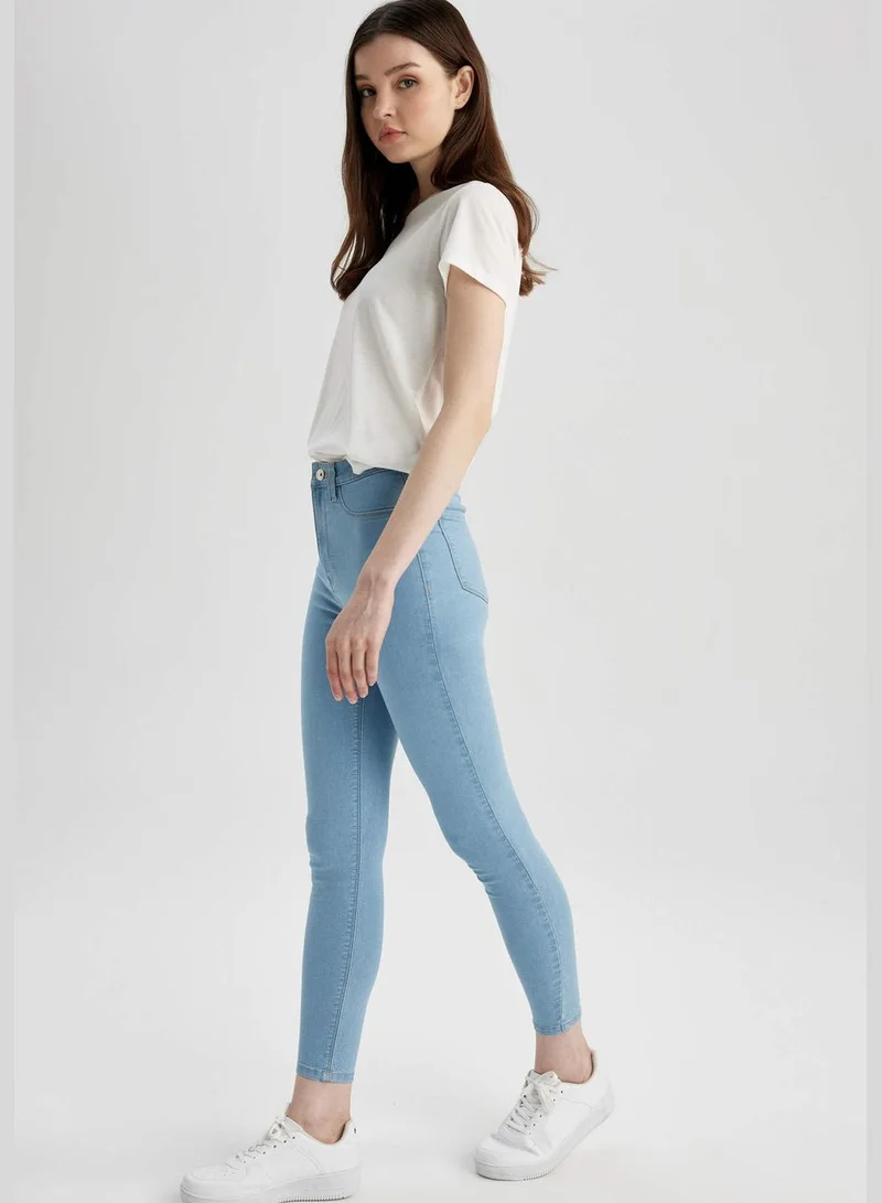 ديفاكتو Woman Denim Trousers