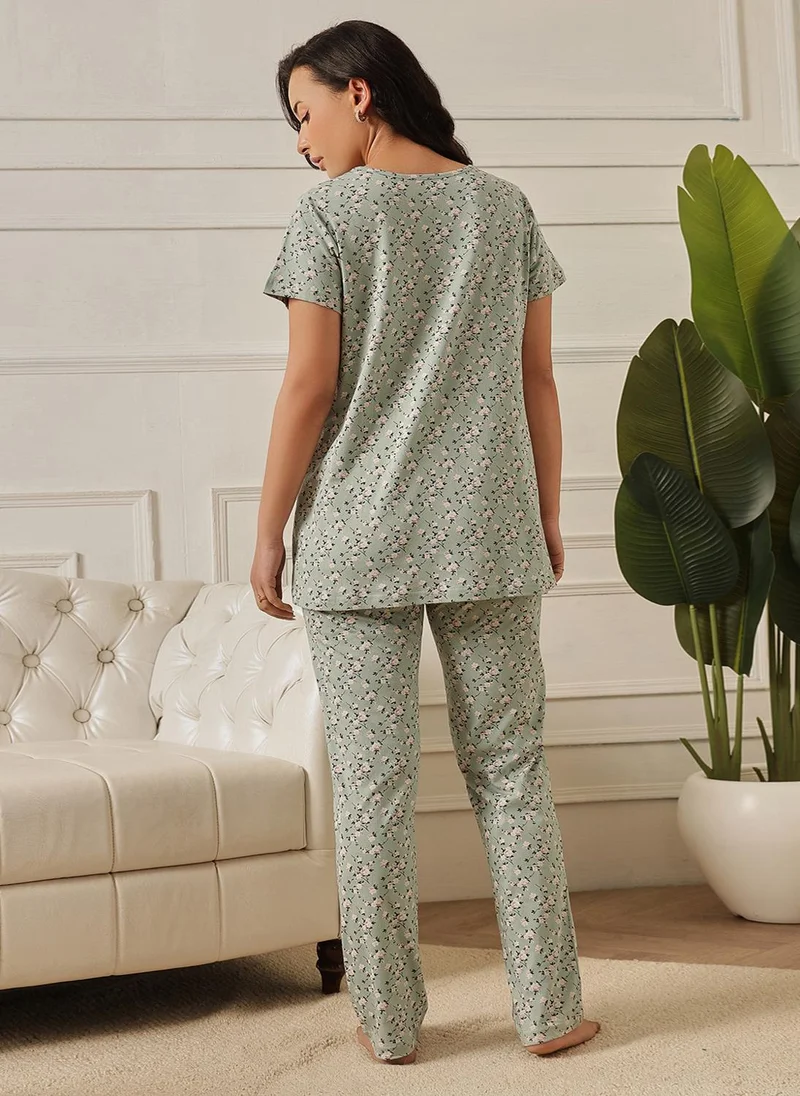 Clovia Green Clovia Floral Print Feeding Top & Pyjama Set in Light Green - 100% Cotton for Women | Best Price UAE