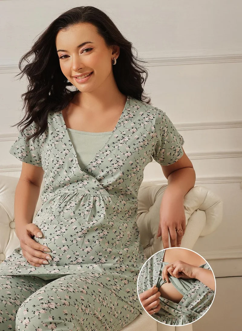 كلوفيا Clovia Floral Print Feeding Top & Pyjama Set in Light Green - 100% Cotton