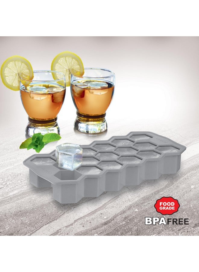 JOYO صواني مكعبات الثلج من جويو على شكل خلية نحل، قوالب مكعبات ثلج سيليكون، سهلة الإخراج ومرنة، صواني ثلج خالية من BPA، قابلة للتكديس وآمنة، مكعبات صغيرة على شكل خلية نحل، صينية ناعمة (مع غطاء) - رمادي - Image 2
